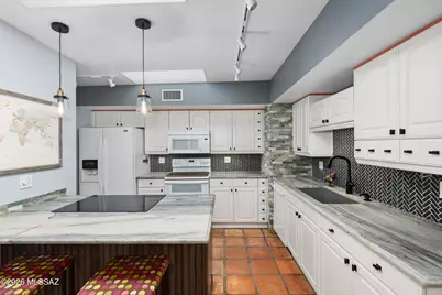 2671 S Calle Murrillo, Green Valley, AZ 85622 - Photo 5