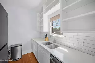 747 E Mabel St, Tucson, AZ 85719 - Photo 9