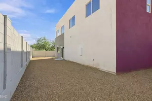 120 E Yavapai Rd, Tucson, AZ 85705 - Photo 33