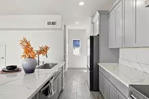 120 E Yavapai Rd, Tucson, AZ 85705 - Photo 7
