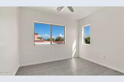 120 E Yavapai Road, Tucson, AZ 85705 - Photo 15