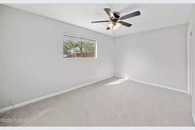 2417 E Blacklidge Drive, Tucson, AZ 85719 - Photo 15