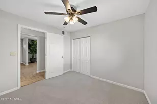 2417 E Blacklidge Dr, Tucson, AZ 85719 - Photo 17