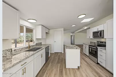 12130 W Catherine Lane, Tucson, AZ 85735 - Photo 1
