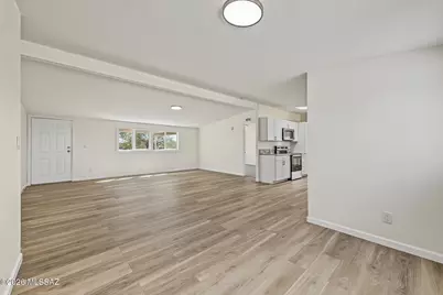 12130 W Catherine Lane, Tucson, AZ 85735 - Photo 11