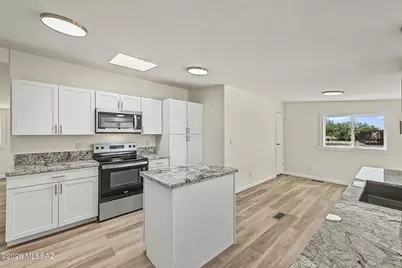 12130 W Catherine Lane, Tucson, AZ 85735 - Photo 7