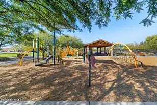 6623 E Via Jardin Verde, Tucson, AZ 85756 - Photo 35