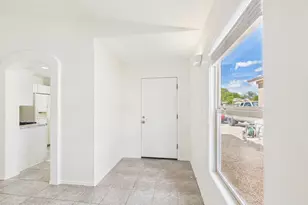 10096 Desert Valley Pl, Tucson, AZ 85747 - Photo 3