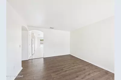 8544 E Desert Retreat Court, Tucson, AZ 85730 - Photo 3