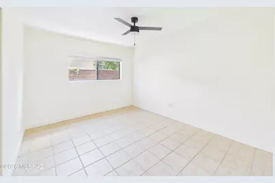 9130 E Calle Maria, Tucson, AZ 85710 - Photo 19