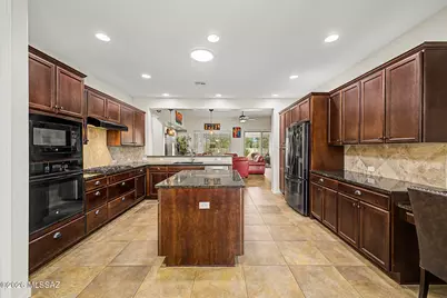 745 N Copper View Drive, Green Valley, AZ 85614 - Photo 17