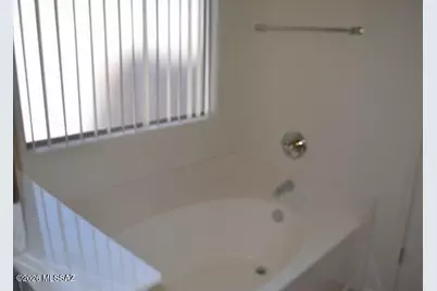 13671 E VÃ­a Valle De Lobo, Vail, AZ 85641 - Photo 17