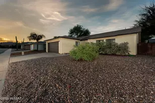 10140 E Cardiff Pl, Tucson, AZ 85748 - Photo 25