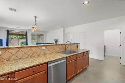 2256 E Stone Stable Drive, Oro Valley, AZ 85737 - Photo 7