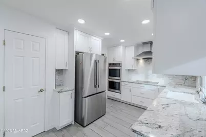 4641 N Paseo De Los Cerritos, Tucson, AZ 85745 - Photo 17