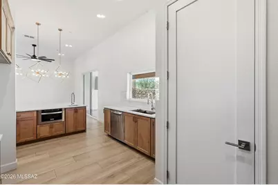 5001 N Wild Life Drive, Tucson, AZ 85745 - Photo 19