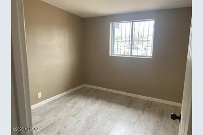 5305 E 28th Street, Tucson, AZ 85711 - Photo 9