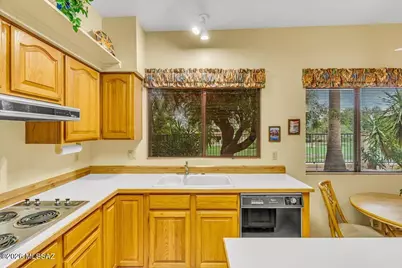 795 E Camino Corrida, Oro Valley, AZ 85704 - Photo 17