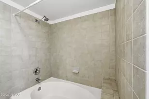 5051 N Sabino Canyon Rd, Tucson, AZ 85750 - Photo 23