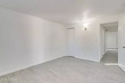 206 W 44th Street, Tucson, AZ 85713 - Photo 17
