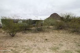 11250 W Pinerose Rd, Tucson, AZ 85743 - Photo 7