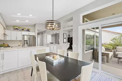 13957 N Trade Winds Way, Oro Valley, AZ 85755 - Photo 17