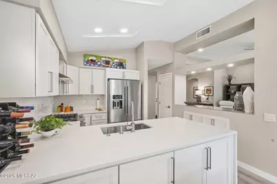 13957 N Trade Winds Way, Oro Valley, AZ 85755 - Photo 15
