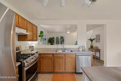 3227 N Rambling Creek Place, Tucson, AZ 85712 - Photo 9
