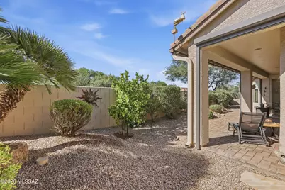 2172 E Bluejay Bluff Lane, Green Valley, AZ 85614 - Photo 31
