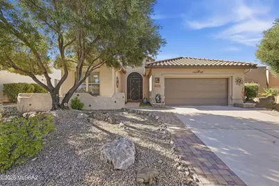 2172 E Bluejay Bluff Lane, Green Valley, AZ 85614 - Photo 1