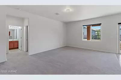 8247 W Razorbill Drive, Tucson, AZ 85757 - Photo 9