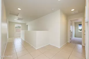 8247 W Razorbill Dr, Tucson, AZ 85757 - Photo 19
