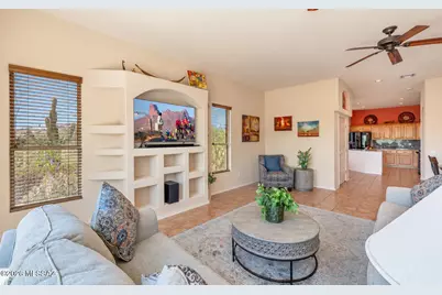 13196 N Silver Cholla Place, Marana, AZ 85658 - Photo 9