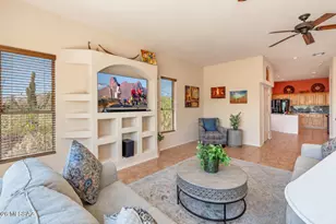13196 N Silver Cholla Pl, Marana, AZ 85658 - Photo 9
