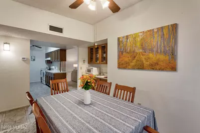 1519 W Placita Travis, Green Valley, AZ 85622 - Photo 11