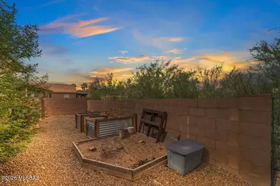 3653 N Banner Mine Drive, Tucson, AZ 85745 - Photo 21