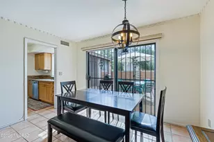 2032 S Birdie Cir, Tucson, AZ 85710 - Photo 11
