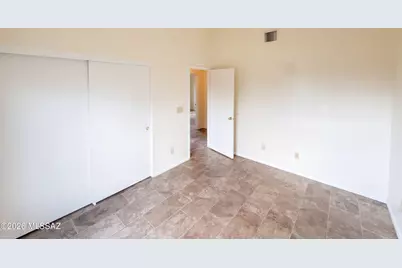 9324 E Lochnay Lane, Tucson, AZ 85747 - Photo 11