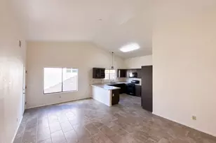 9324 E Lochnay Ln, Tucson, AZ 85747 - Photo 7