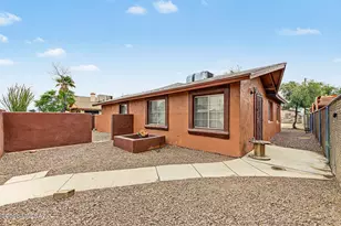 1037 E 30th St, Tucson, AZ 85713 - Photo 1