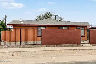 1037 E 30th St, Tucson, AZ 85713 - Photo 13