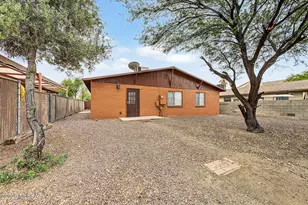 1037 E 30th St, Tucson, AZ 85713 - Photo 9