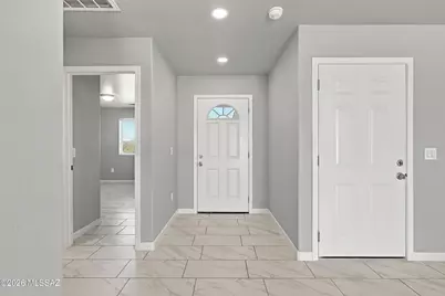 142 S Montgomery Avenue, Corona de Tucson, AZ 85641 - Photo 3