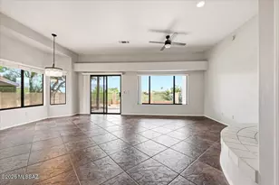 10961 E Siskin Pl, Tucson, AZ 85748 - Photo 17