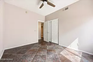10961 E Siskin Pl, Tucson, AZ 85748 - Photo 25