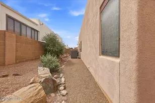 10961 E Siskin Pl, Tucson, AZ 85748 - Photo 39