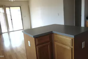 747 W Flaming Arrow Dr, Green Valley, AZ 85614 - Photo 7