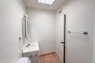 5349 S Greenway Dr, Tucson, AZ 85706 - Photo 19