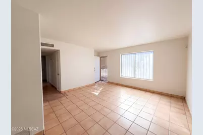 5349 S Greenway Drive, Tucson, AZ 85706 - Photo 3