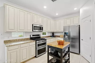 13536 N Vistoso Reserve Place, Oro Valley, AZ 85755 - Photo 13